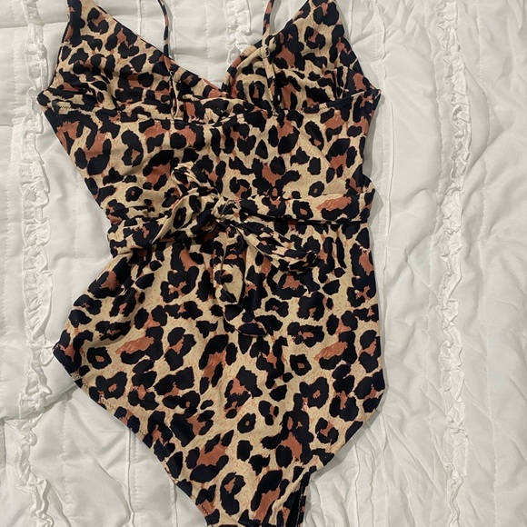 UPopby Leopard Womens Swimsuit size XL Wrap High waist Monokini Cut Out - Picture 3 of 4